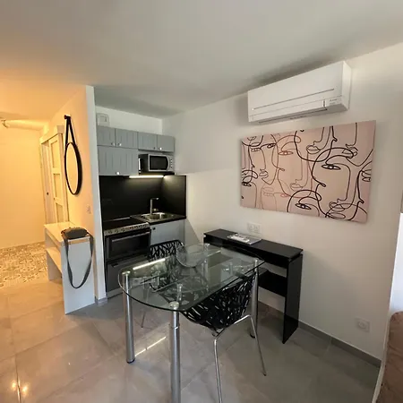 Superbe Climatise Sur Le Port De Apartment Hyeres