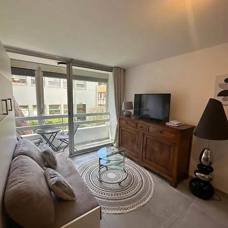 Superbe Climatise Sur Le Port De Apartment *